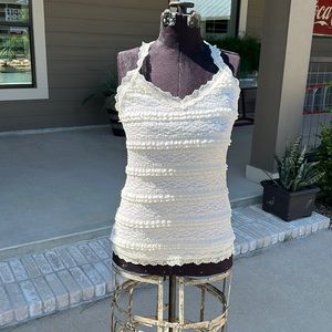 Layered lace knit, tank top lined white